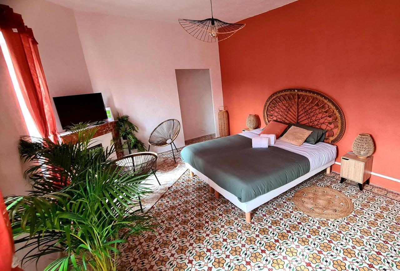 Bed and Breakfast Lou Mouli Di Baou Labeaume Exterior foto